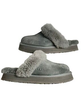 UGG Womens 10 Disquette Slipper Platform Gray Suede Sheepskin Lined Cozy Durable